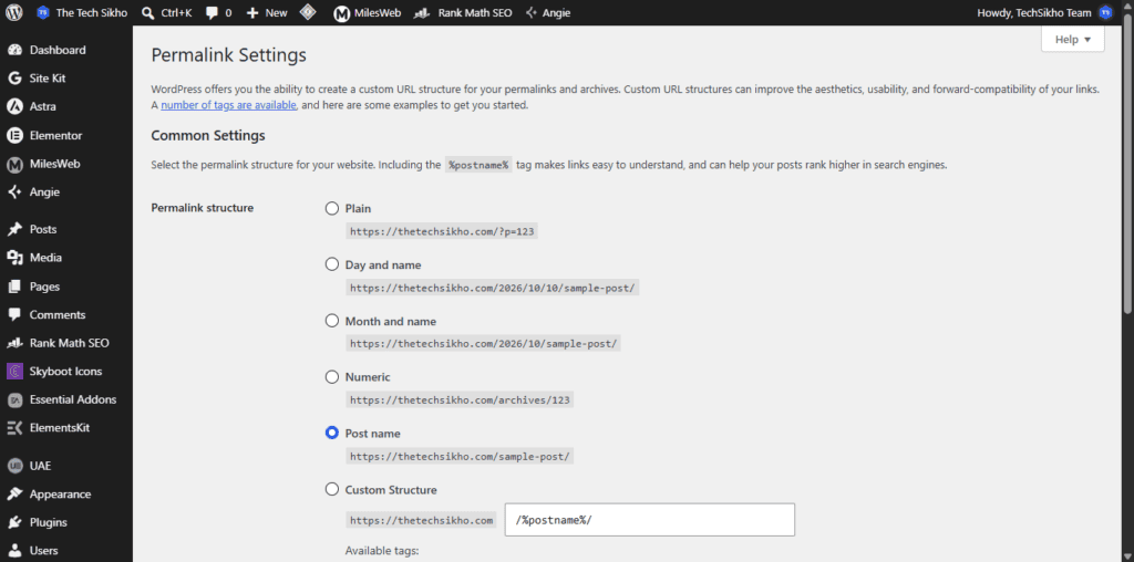 WordPress Permalink Settings me Post name option selected dikh raha hai